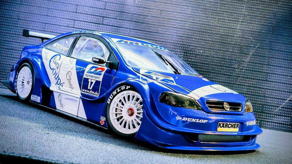 1/18 Action Opel Astra V8 DTM