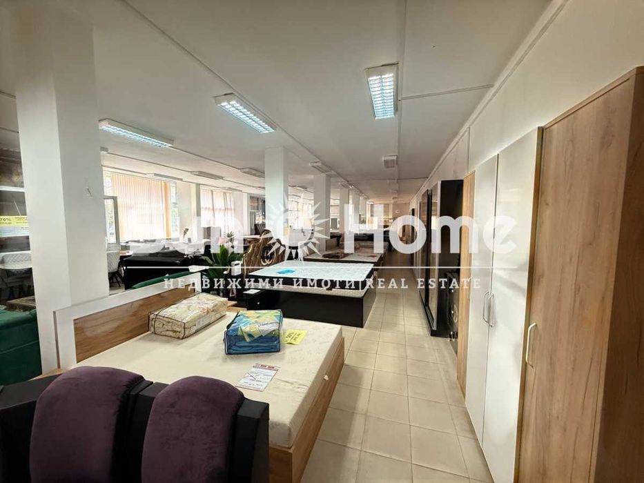 Продава се Магазин в Харманли - 1160 кв.м за 500 €/кв.м - Снимка #5