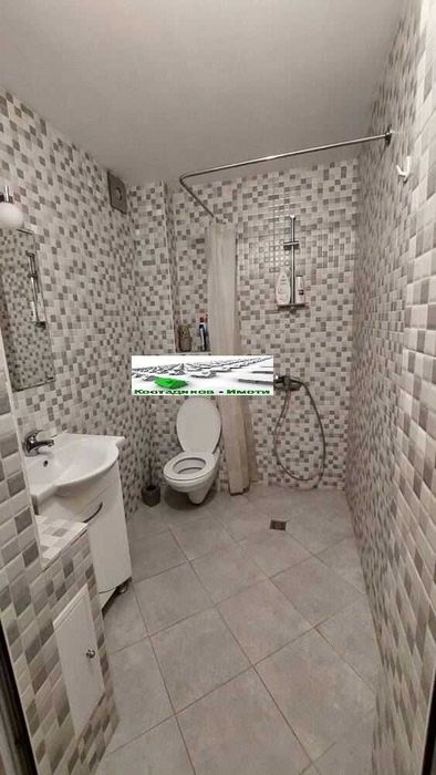 Дава се под наем Двустаен апартамент в Пловдив, Гагарин - 70 кв.м за 433.5 € - Снимка #10