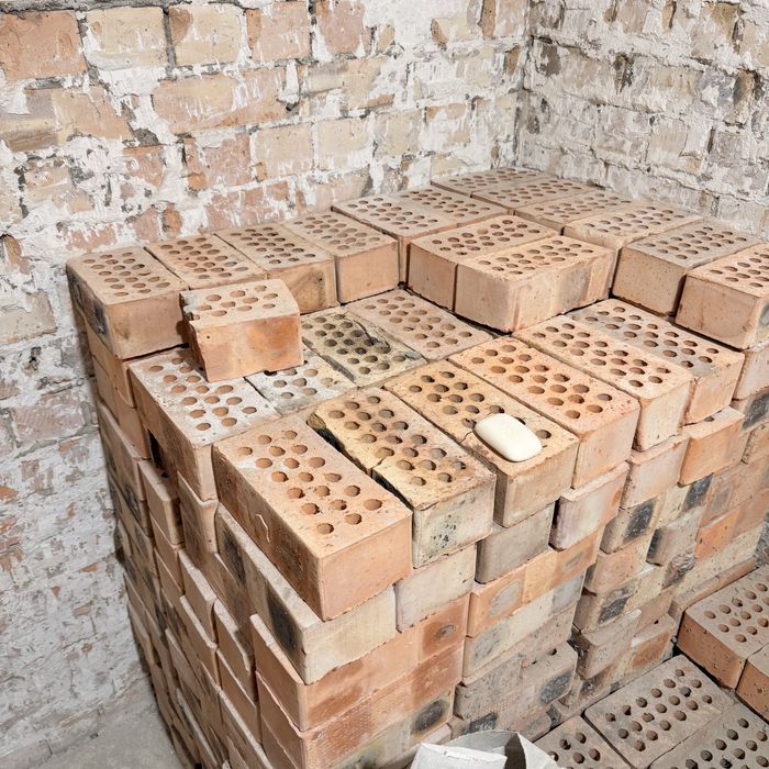 Продам кирпичи и газаблоки