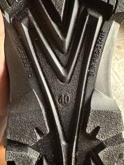 Берцы новый 40 р