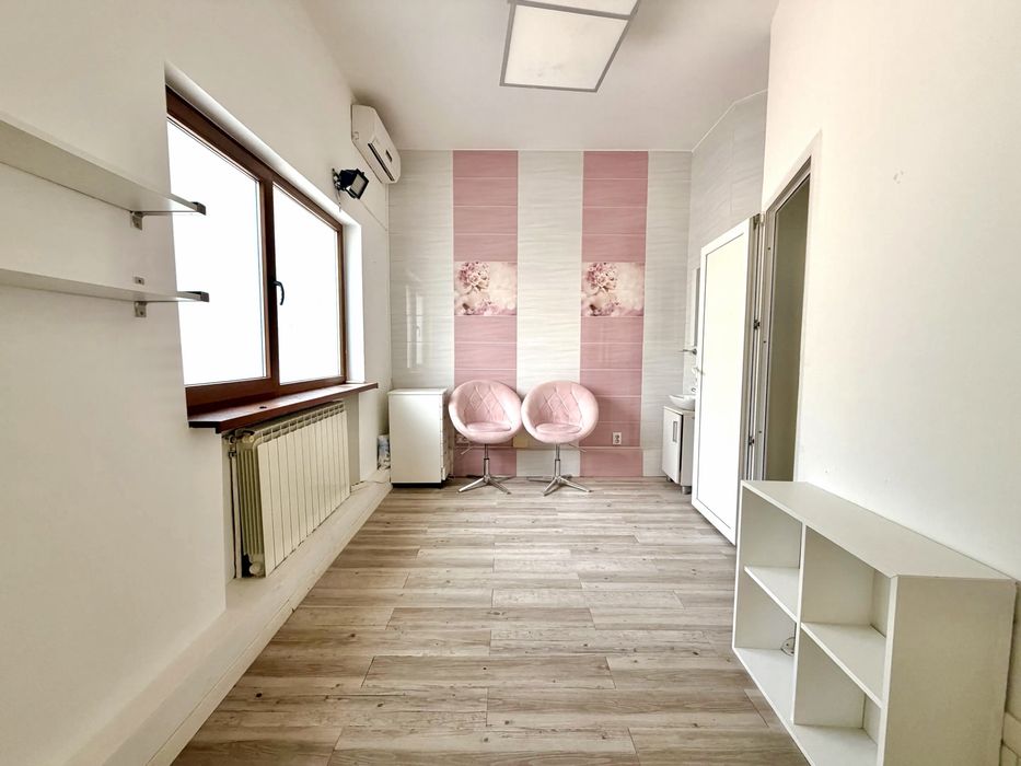 Proprietar- Inchiriez apartament parter, ocaziePiata Victorie