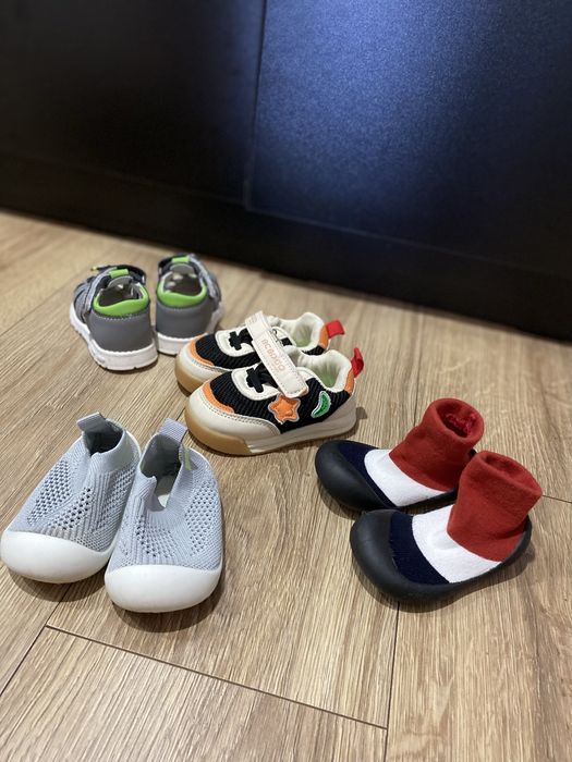 Обувь детская.