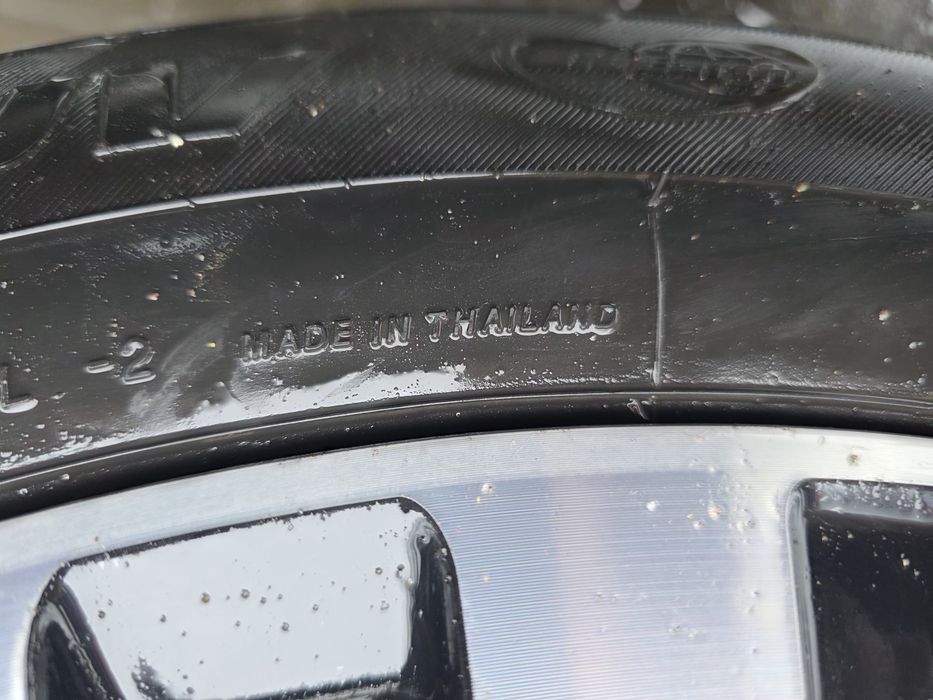 Комплект дисков с резиной R17. 5x112