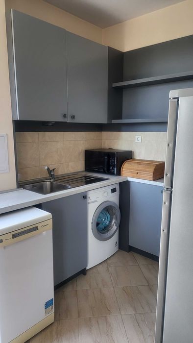 Дава се под наем Двустаен апартамент в София, Връбница 2 - 72 кв.м за 663 € - Снимка #3