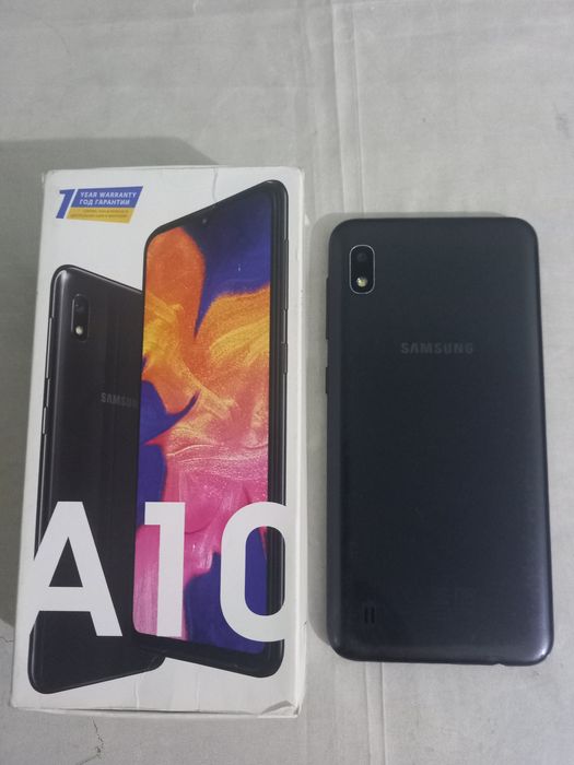 Samsung A10 ideal karobka full
