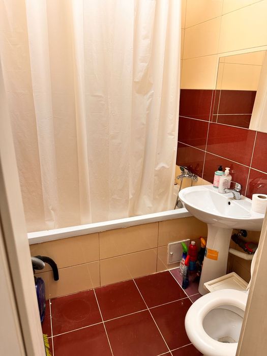 Garsoniera de inchiriat