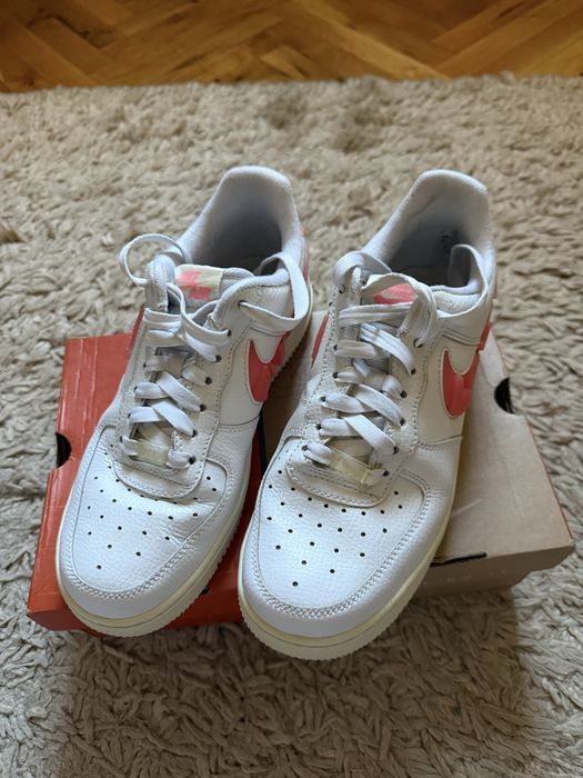 обувки nike air force