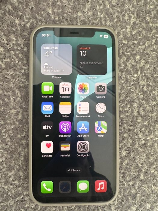 IPhone 12 liber de rețea si fără cont icloud