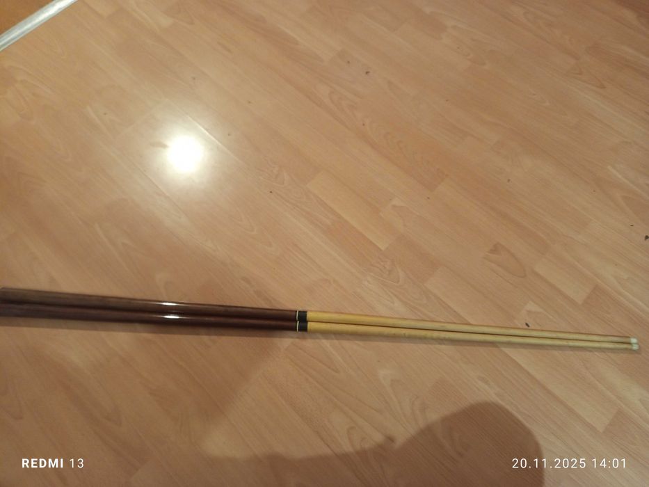 Билярдни щеки от две части