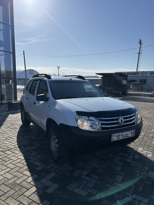 Renault Duster 1.6 МКПП 2014
