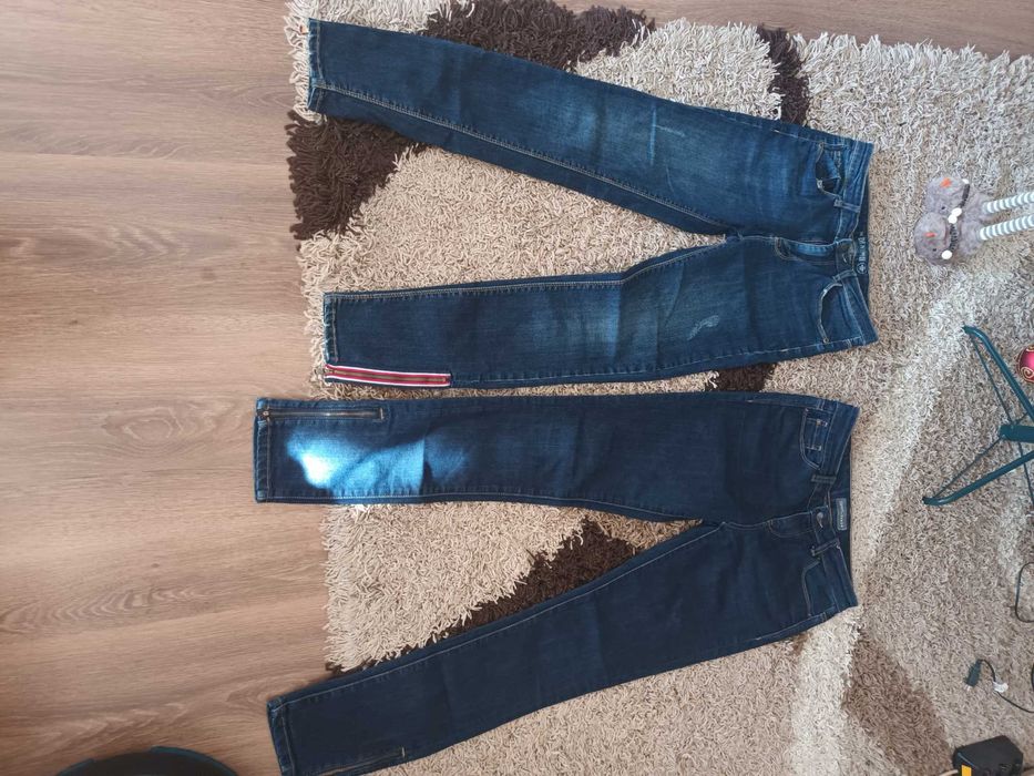 Дамски дънки 26 номер