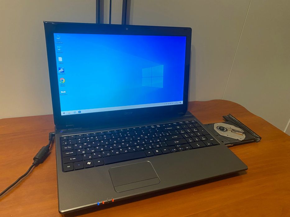 Acer AMD Quad-Core + SSD