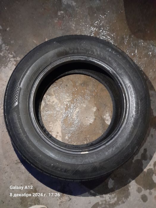 Auston baloon 2 dona narxi 300ming so'm 205ga 65 15 holati yaxshi o'zi