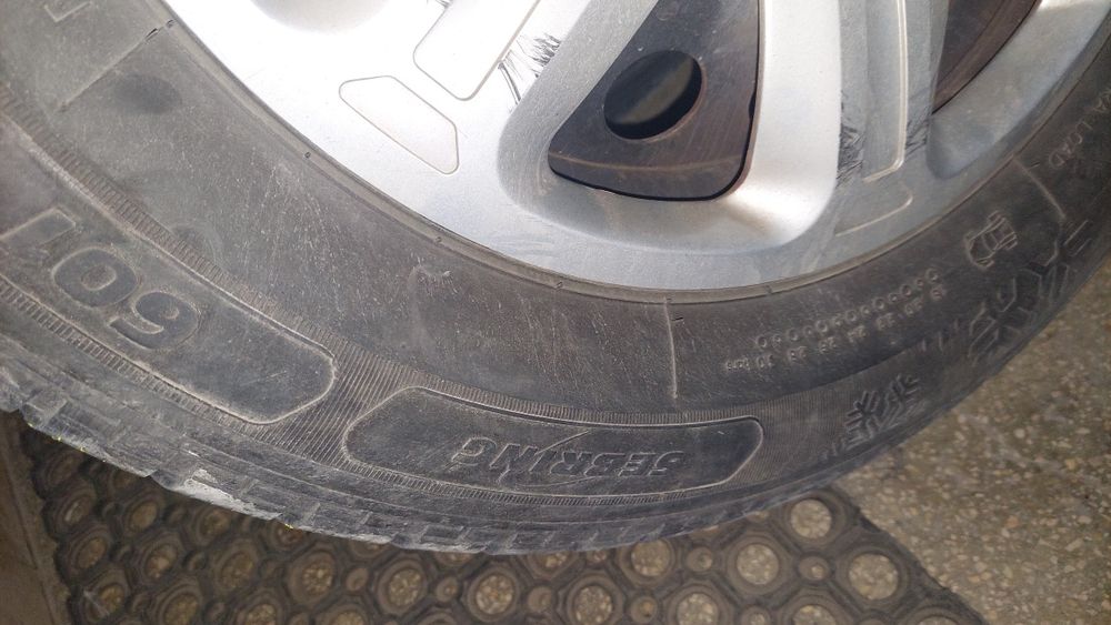 Roti Iarna Suzuki Vitara LY 215/60/16