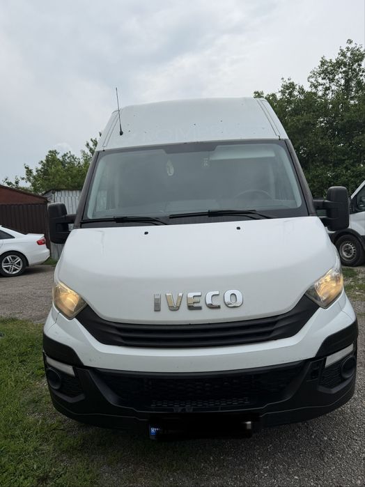 Iveco Daily varianta XXL