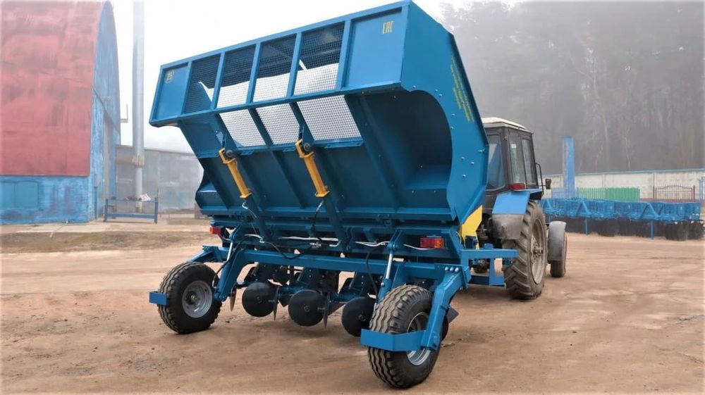 Картофелесажалка  четырехрядная КСМ-4 Light