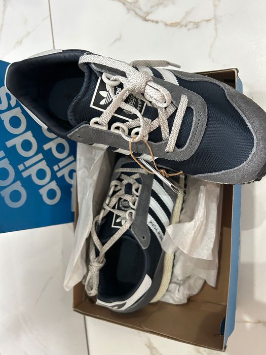 Adidas маратонки