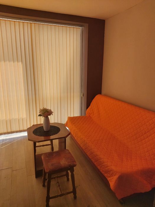 Дава се под наем Четиристаен апартамент в Поморие - 40 кв.м за 204 € - Снимка #3