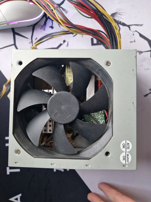 Продаю блок питание