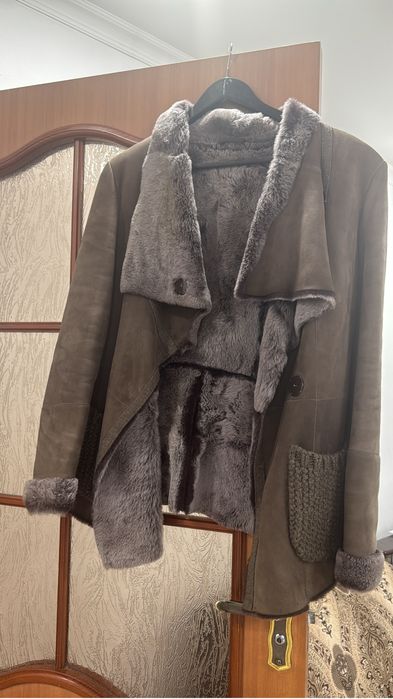 Замшевая дубленка