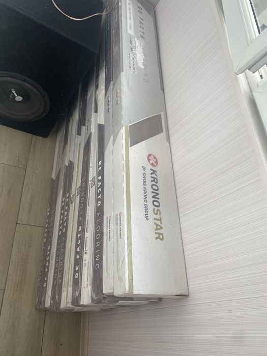 Ламинат напольный