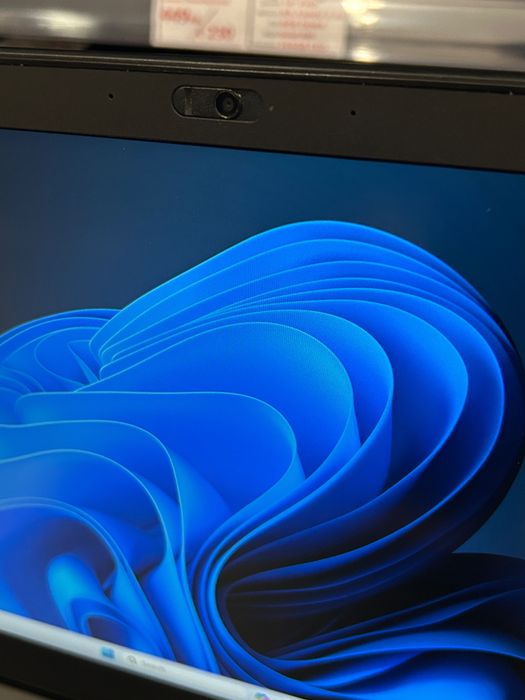 Като нов! Лаптоп Lenovo T480s i7/24GB RAM/512GB с 3 мес. гар.!