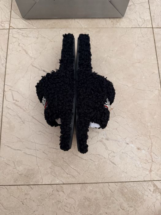 Balenciaga Slides
