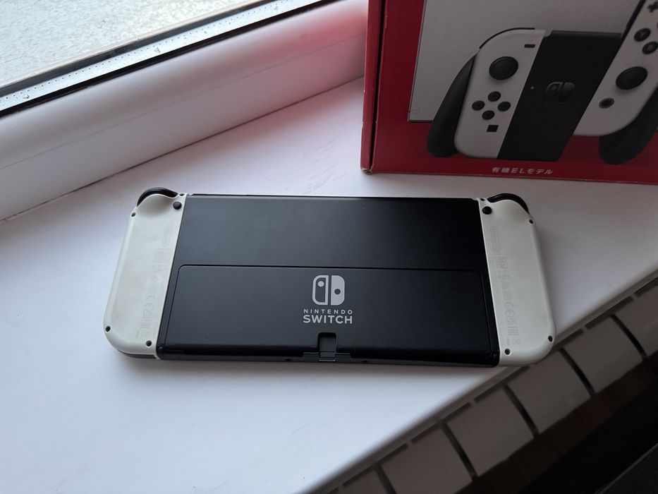 Nintendo Switch OLED (прошитый)