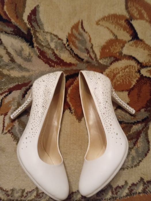 Продам туфли  б. У.
