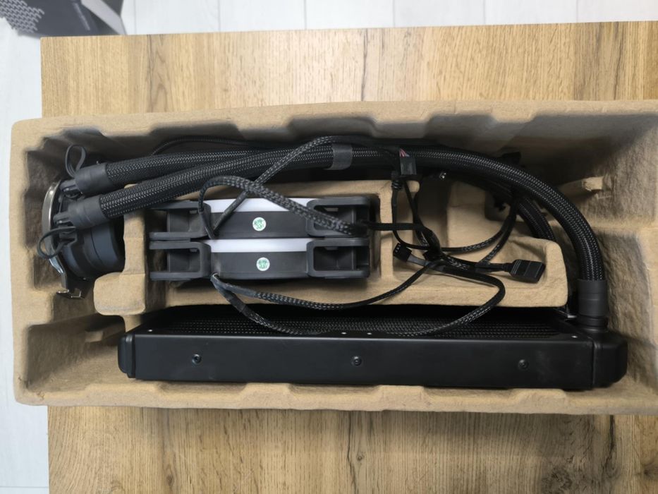 Водно Fractal Celsius+ S280mm Prisma