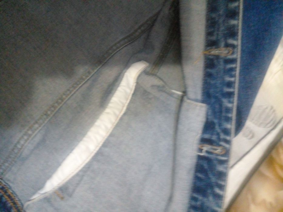 Продам джинсовку мужскую