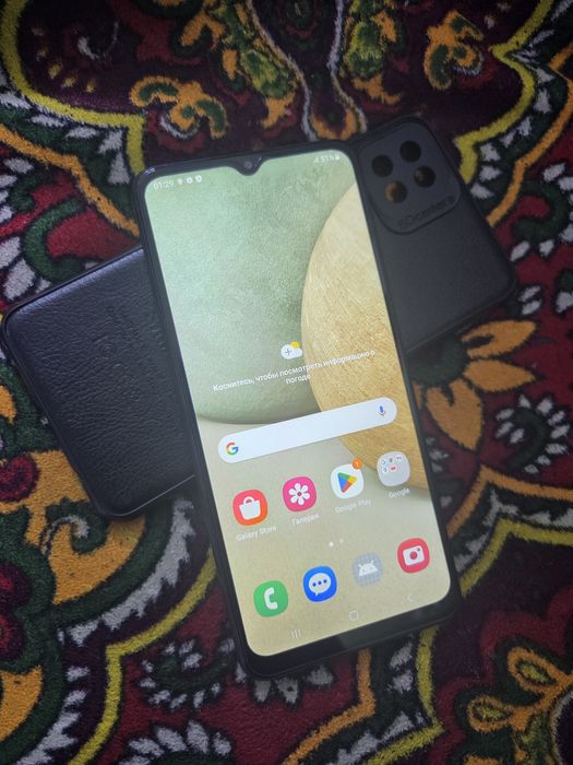 Samsung A12. 64gb