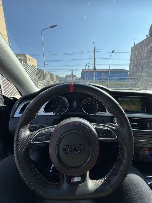 Audi A5 2.0 TDI 163 CP An 2010