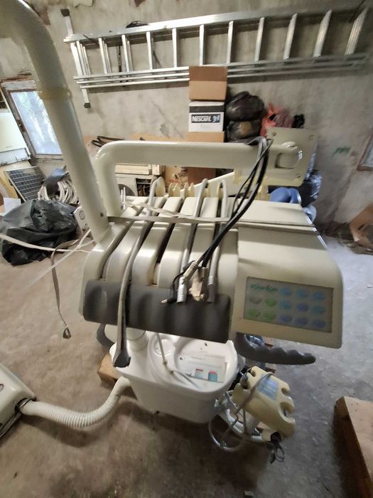 Стоматологични столове