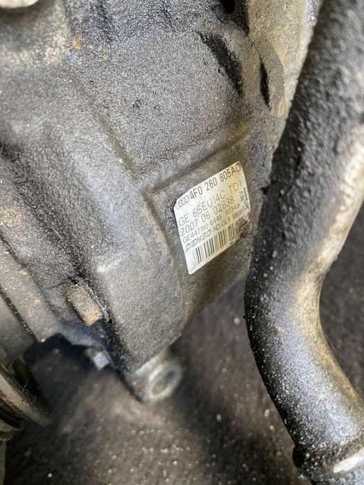 Compresor Clima Audi A4 A6 A8 3.0 TDI V6 Euro 4 Pret 600 lei