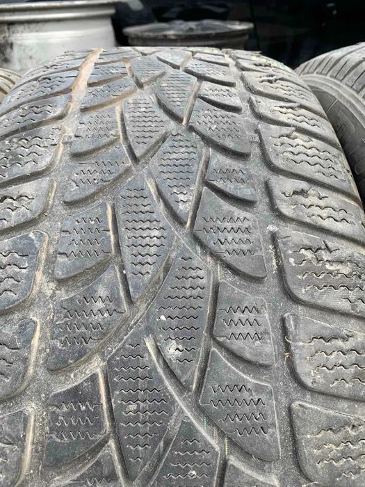 4 бр Зимни Гуми Dunlop 245/50 R18 DOT 2510 грайфер 4мм ном 13