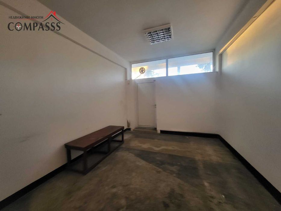 Продава се Магазин в с. Преселенци, Област Добрич - 202 кв.м за 240 €/кв.м - Снимка #5