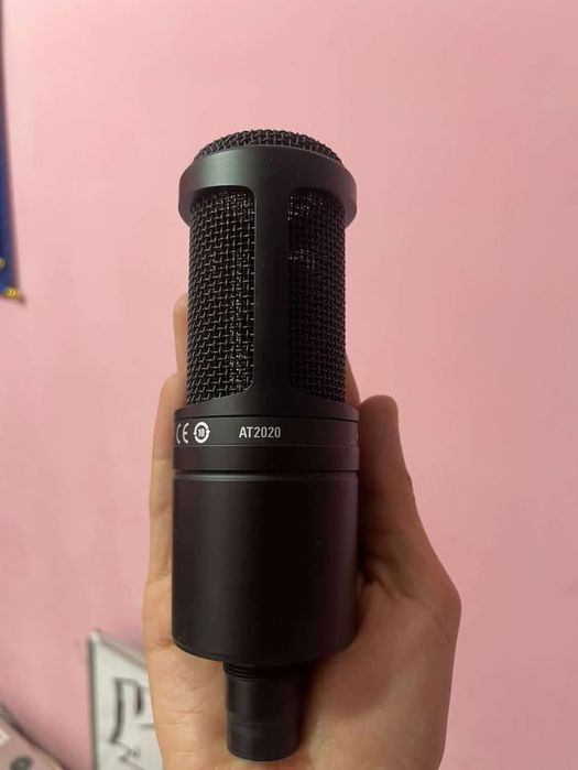 Продам микрофон audio-technica 2020 (at2020)
