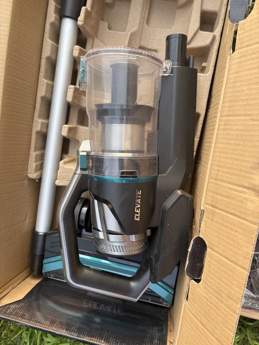 Aspirator Eureka elevate ( fara baterie )