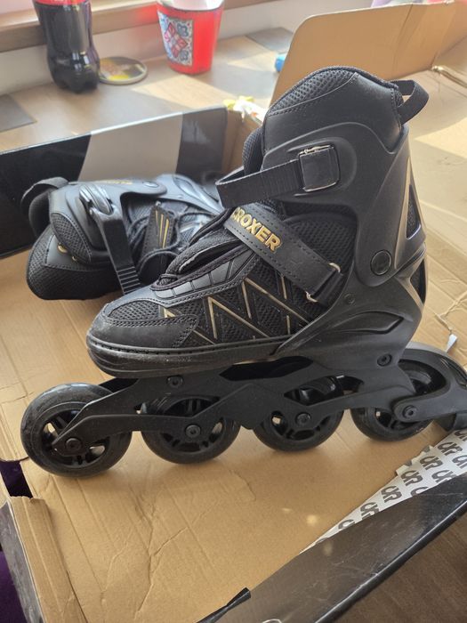 Два чифта неизползвани ролери