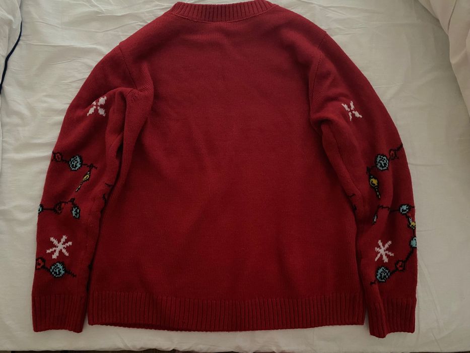 Коледен пуловер М размер