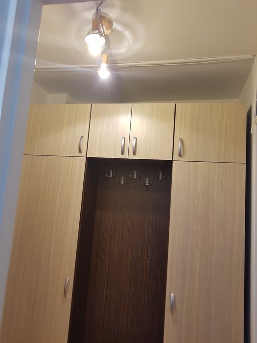 Garsonieră de închiriat – Str. Amaradia