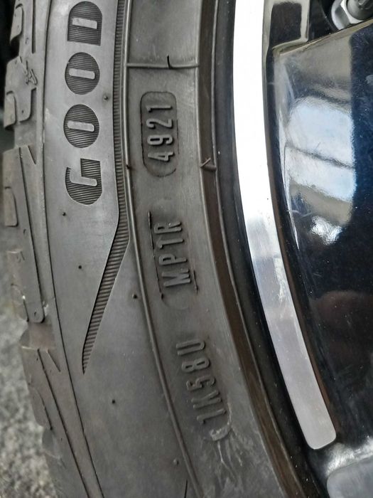 Jante Mercedes W447 Vito V Class Anvelope iarna top GoodYear 245 45 18