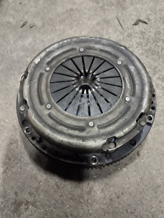 Маховик гольф 3 объем 1.6