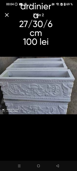 Ghivece de flori din beton