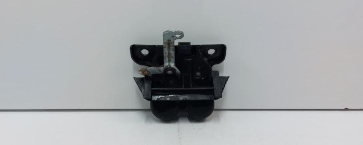 Broasca haion  809827505a Audi A4 B5