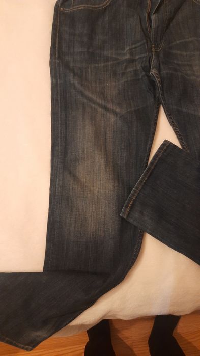 Blugi bărbătești Levis