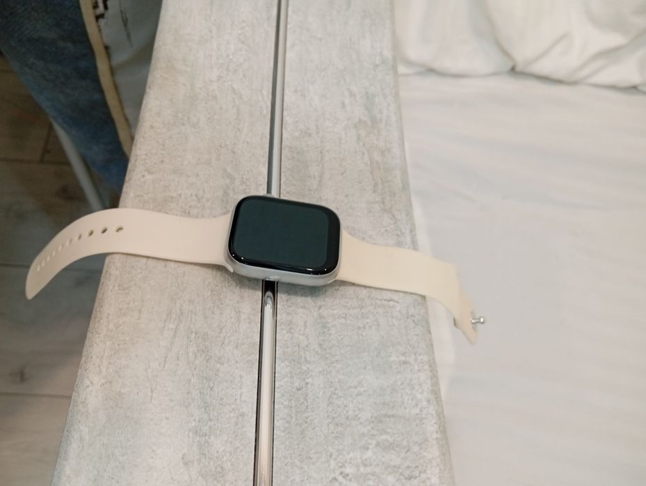 Часы (обычные)))