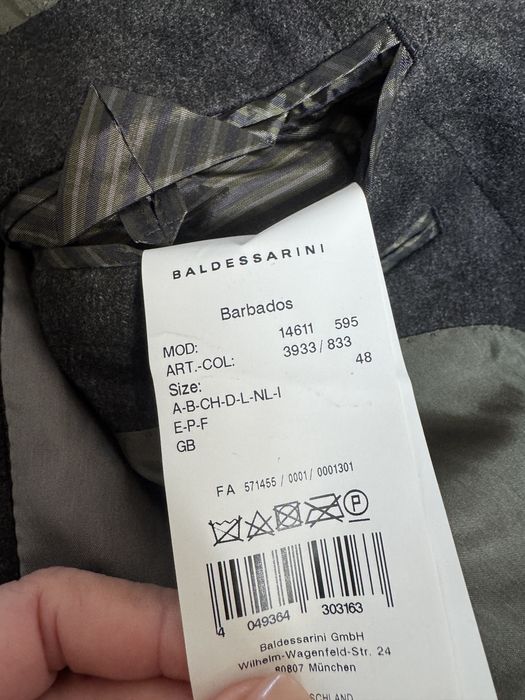 Sacou Baldessarini barbatesc, 48 IT, impecabil.